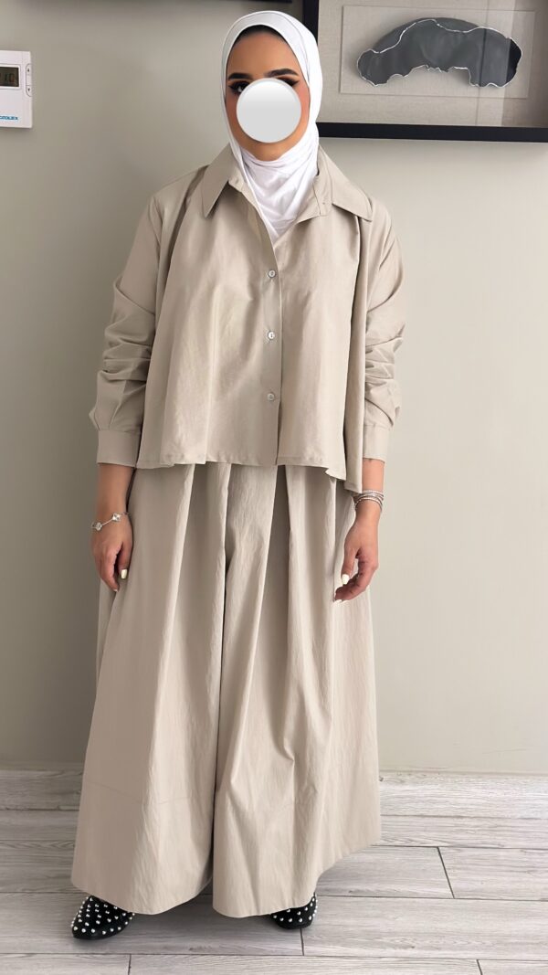 Light beige set