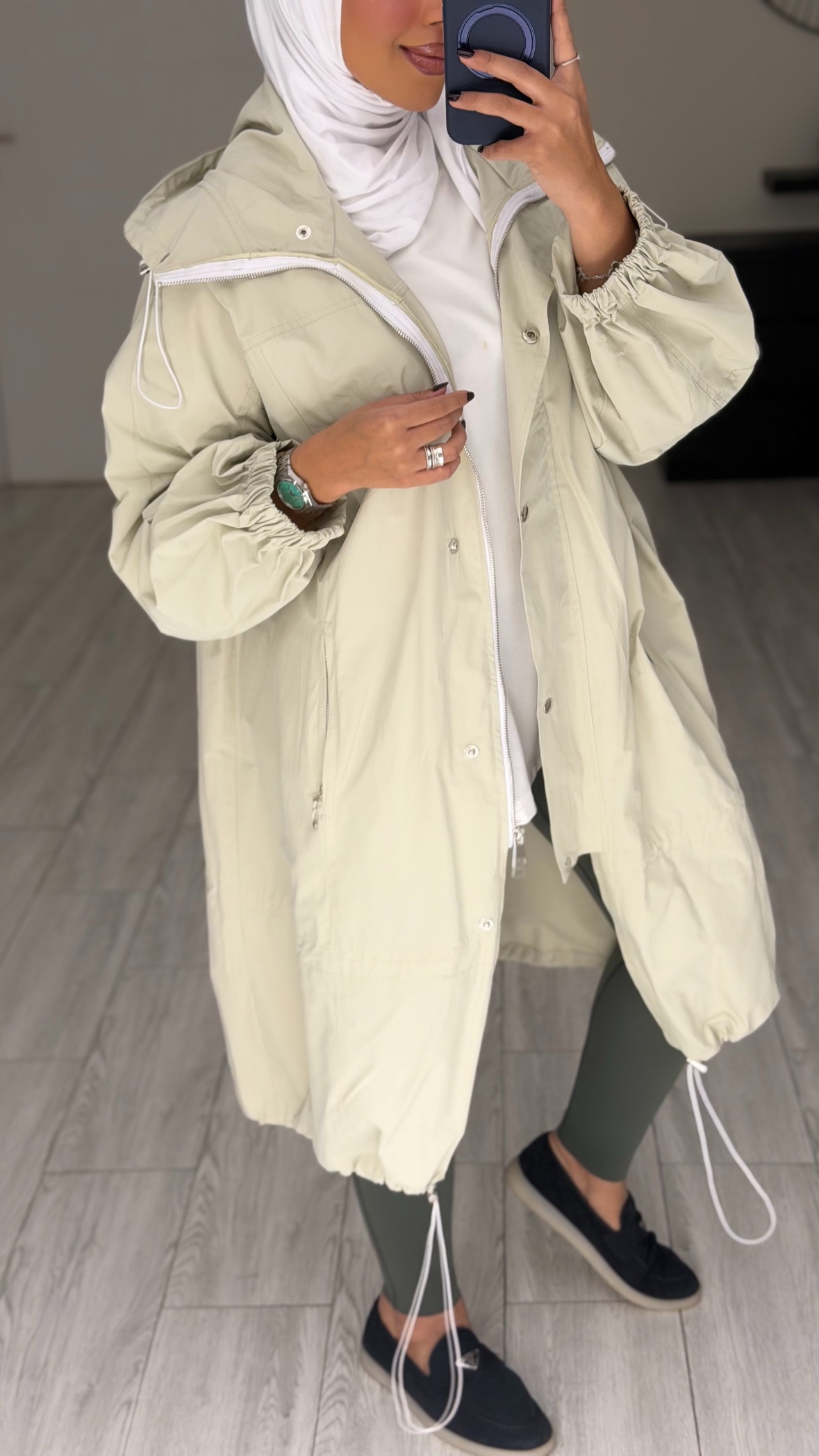 Mint Trench coat - الصورة 3