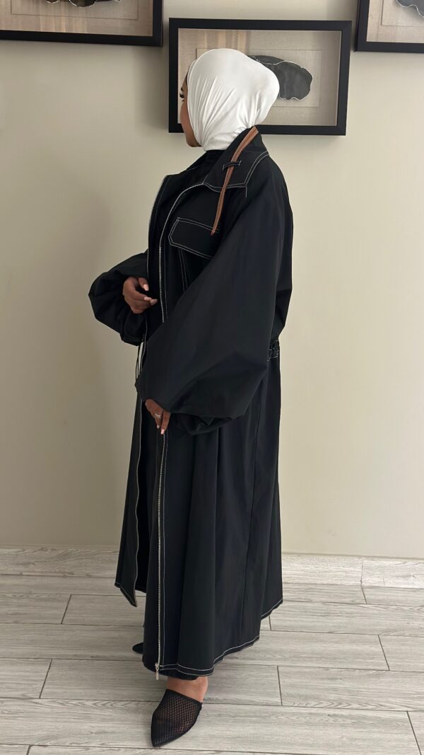 ⁦Trench coat puff sleeve-التسليم بعد العيد⁩ - الصورة ⁦2⁩
