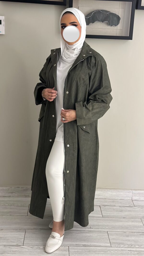 ⁦Olive trench coat⁩ - الصورة ⁦3⁩