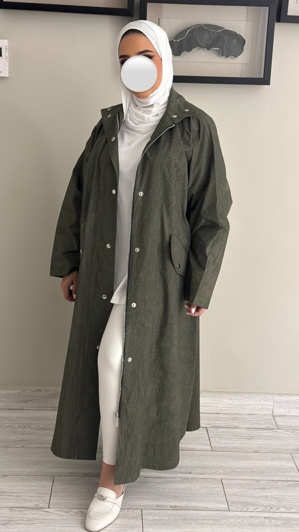 ⁦Olive trench coat⁩ - الصورة ⁦2⁩