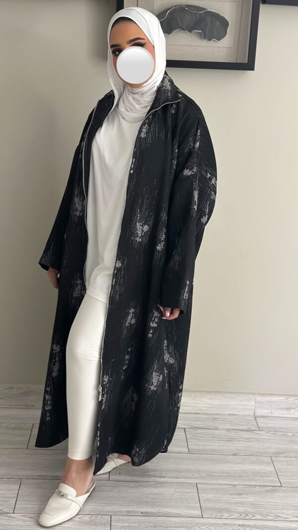 ⁦Black jeans trench coat⁩ - الصورة ⁦5⁩