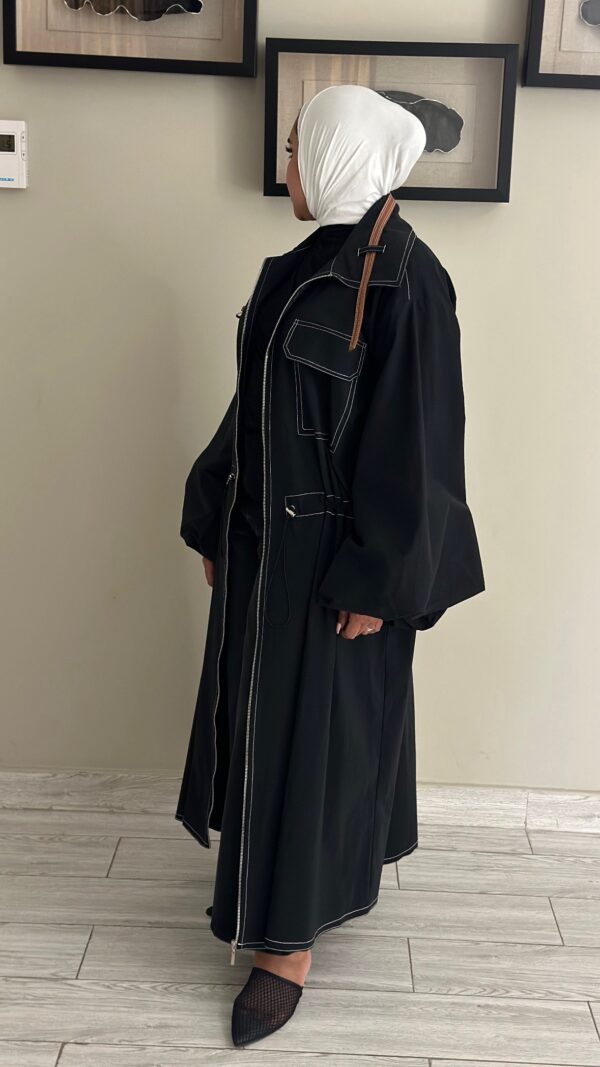 ⁦Trench coat puff sleeve-التسليم بعد العيد⁩ - الصورة ⁦3⁩