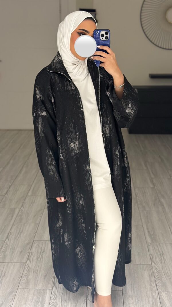 ⁦Black jeans trench coat⁩ - الصورة ⁦4⁩