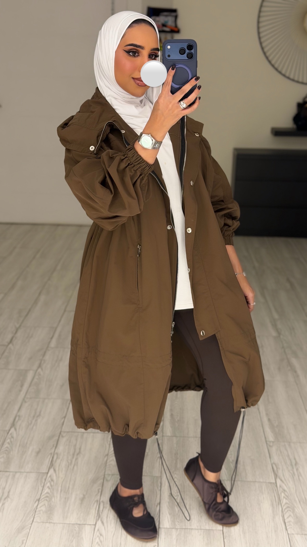 Mocha Trench coat - الصورة 3
