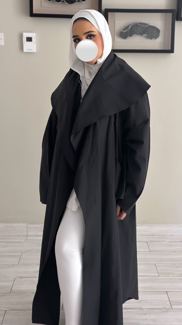 ⁦Deep Black trench coat⁩ - الصورة ⁦3⁩