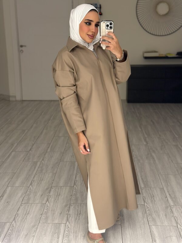 ⁦Basic shirt⁩ - الصورة ⁦4⁩