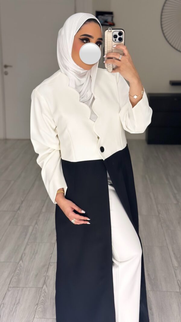 ⁦Black&White blazer⁩ - الصورة ⁦2⁩