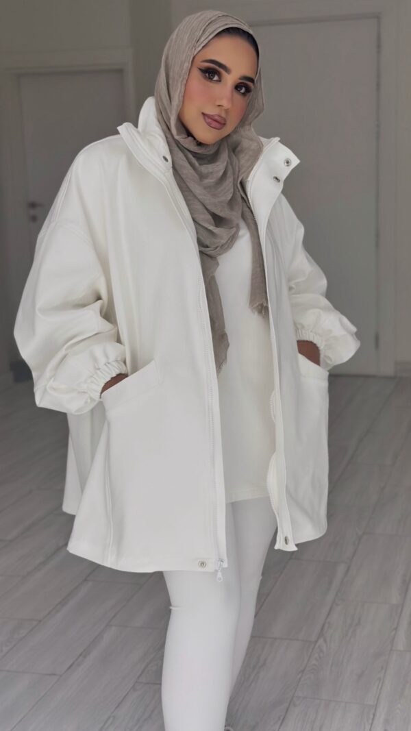 ⁦OVERSIZED JACKET⁩ - الصورة ⁦2⁩