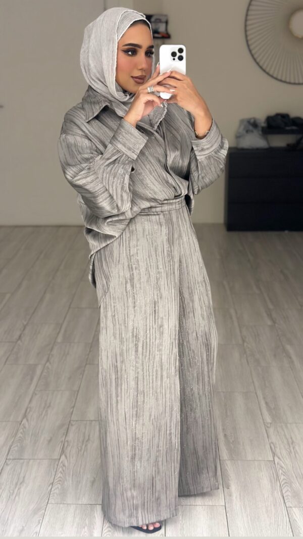 ⁦SATIN GREY - SET⁩ - الصورة ⁦2⁩