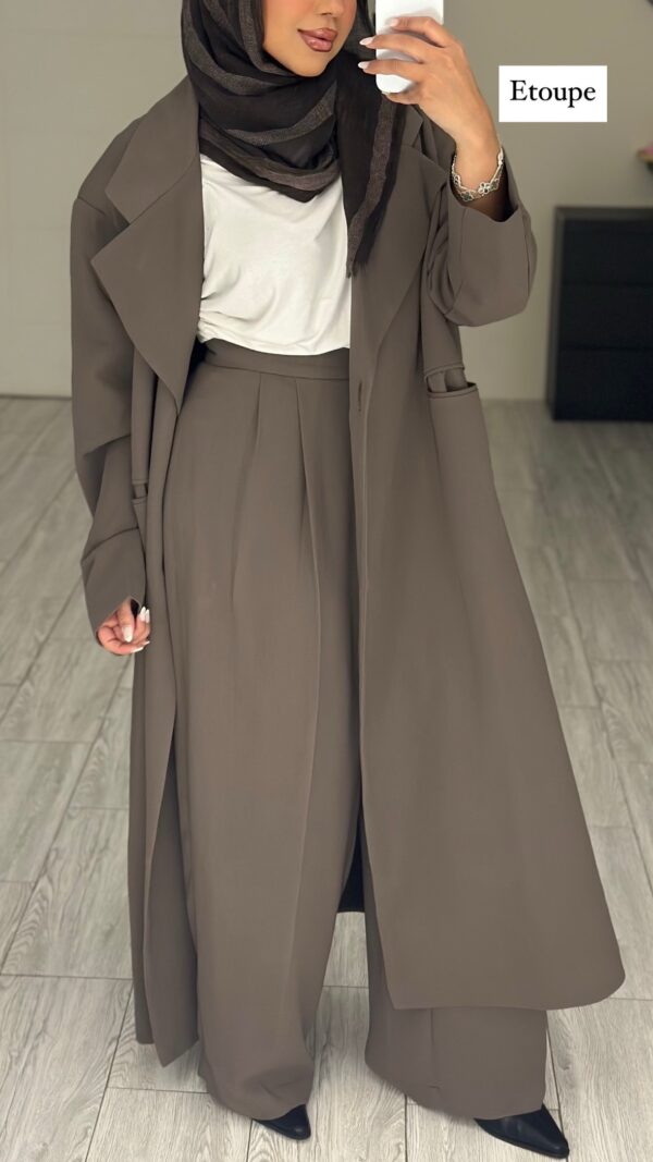 ⁦OVERSIZED BLAZER - فقط الجاكيت⁩ - الصورة ⁦2⁩