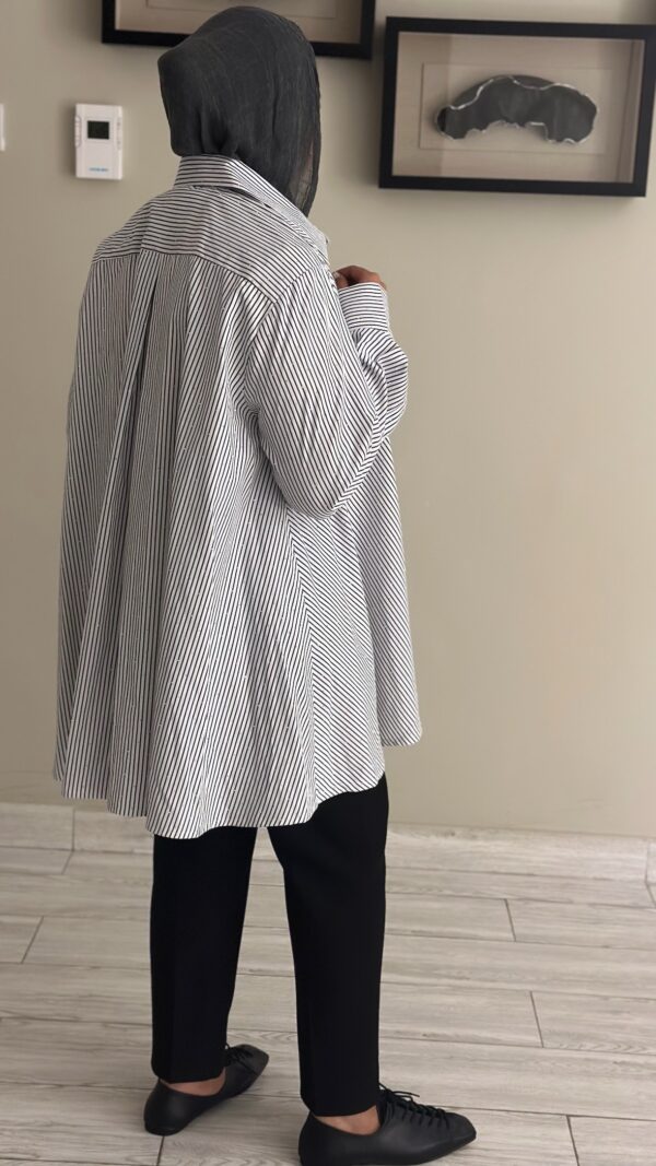 ⁦FLOW Glitter SHIRT⁩ - الصورة ⁦4⁩