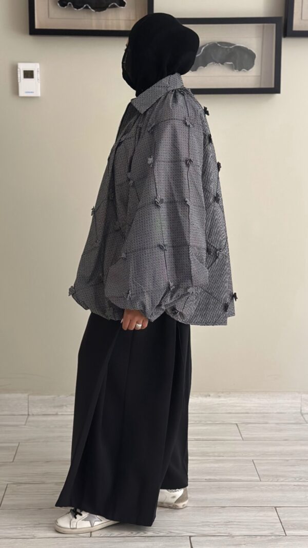 ⁦FLOWER JACKET⁩ - الصورة ⁦3⁩