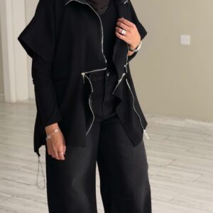 FreeSize black vest