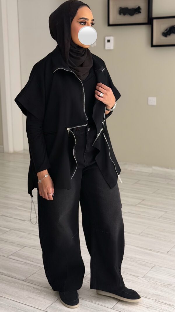 FreeSize black vest