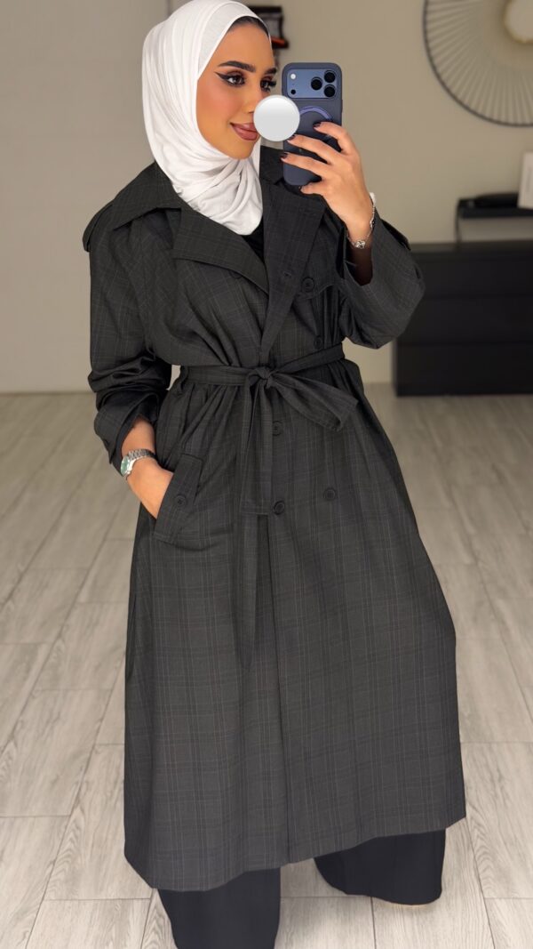 ⁦GreyXBlack Checked Trench coat⁩ - الصورة ⁦5⁩