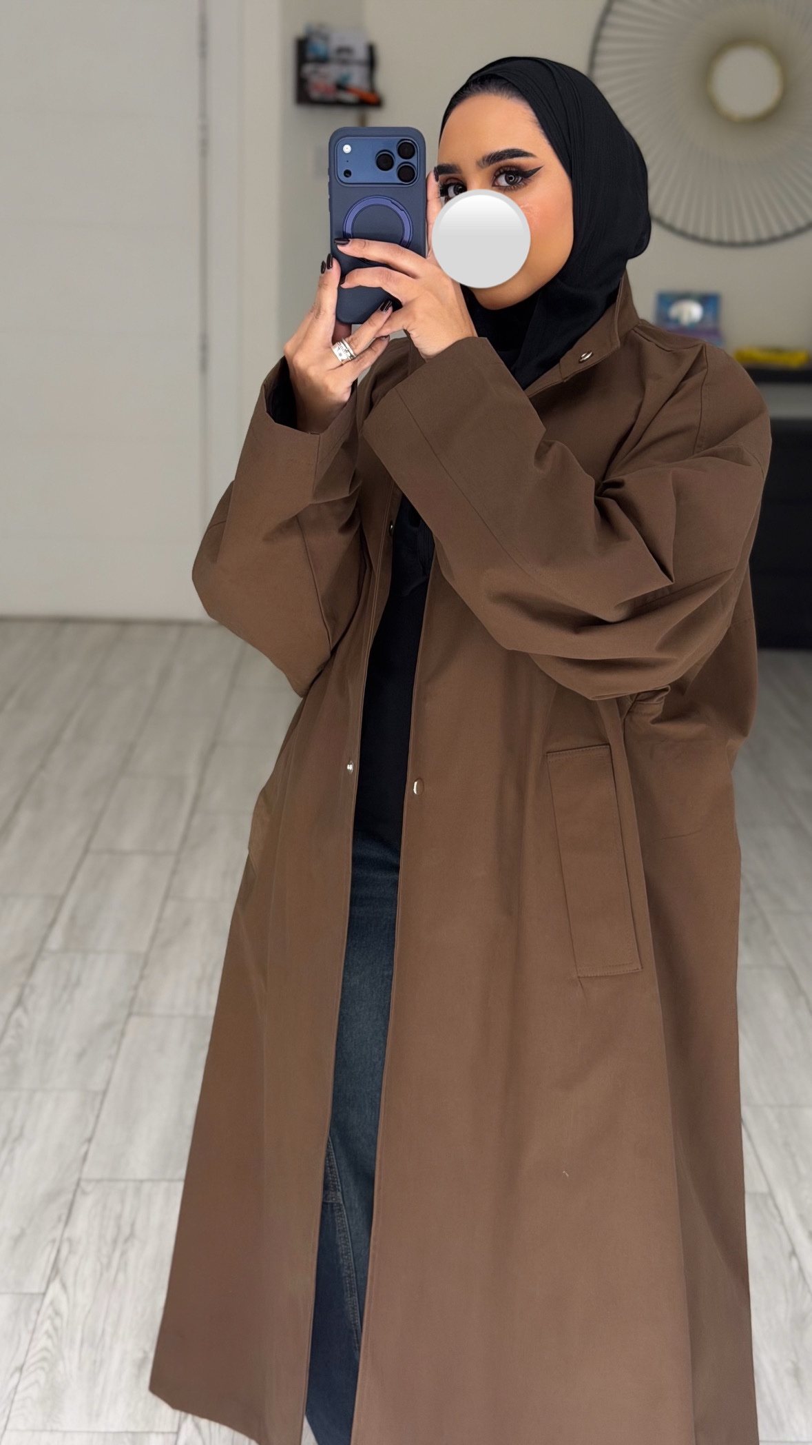 Brown Jacket - الصورة 8