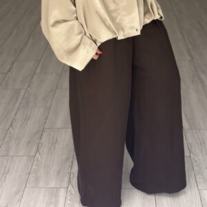 Alternative view of Basic cut pants