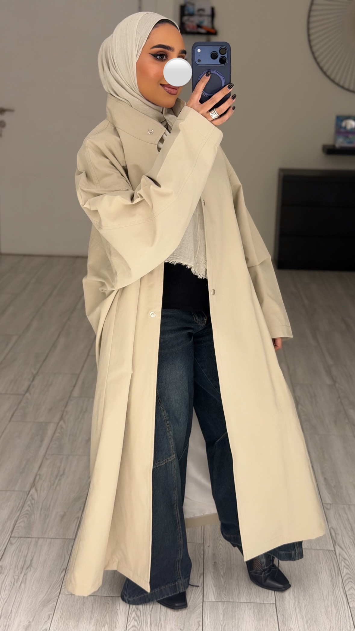 Cream Jacket - الصورة 5