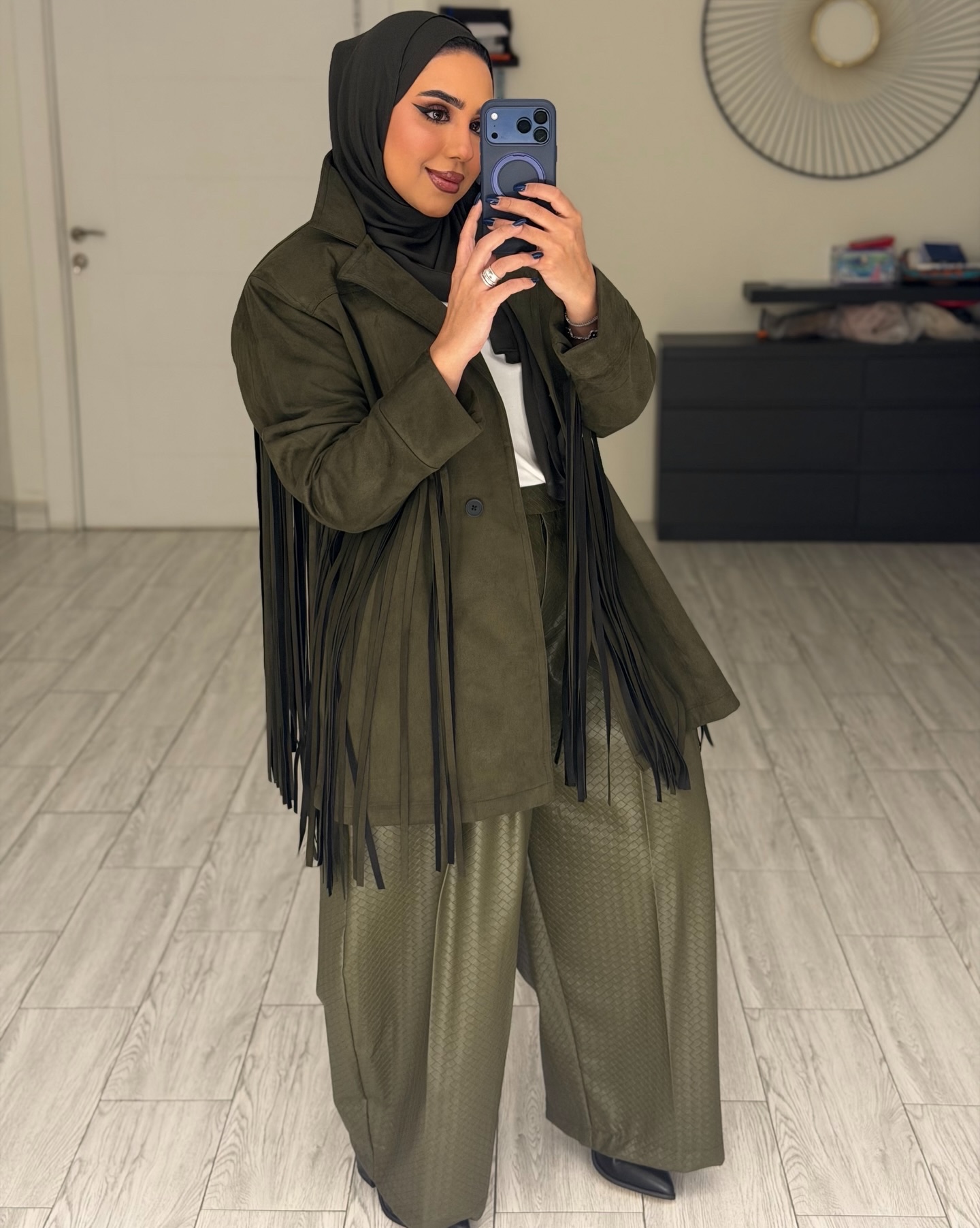 CowBoy Jacket - Olive - الصورة 5