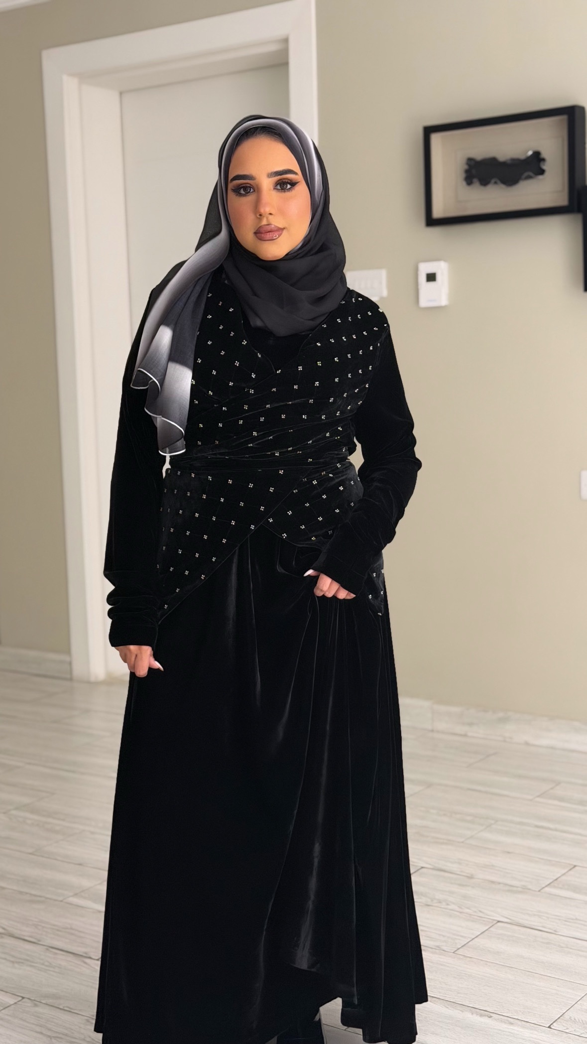 Wrapping Kaftan - Black - الصورة 3