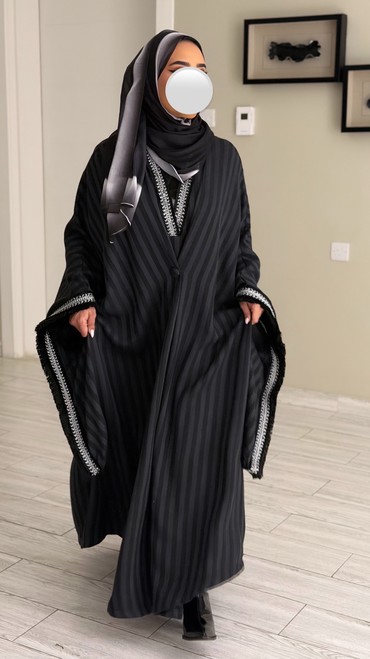 Lines kaftan - black - الصورة 2