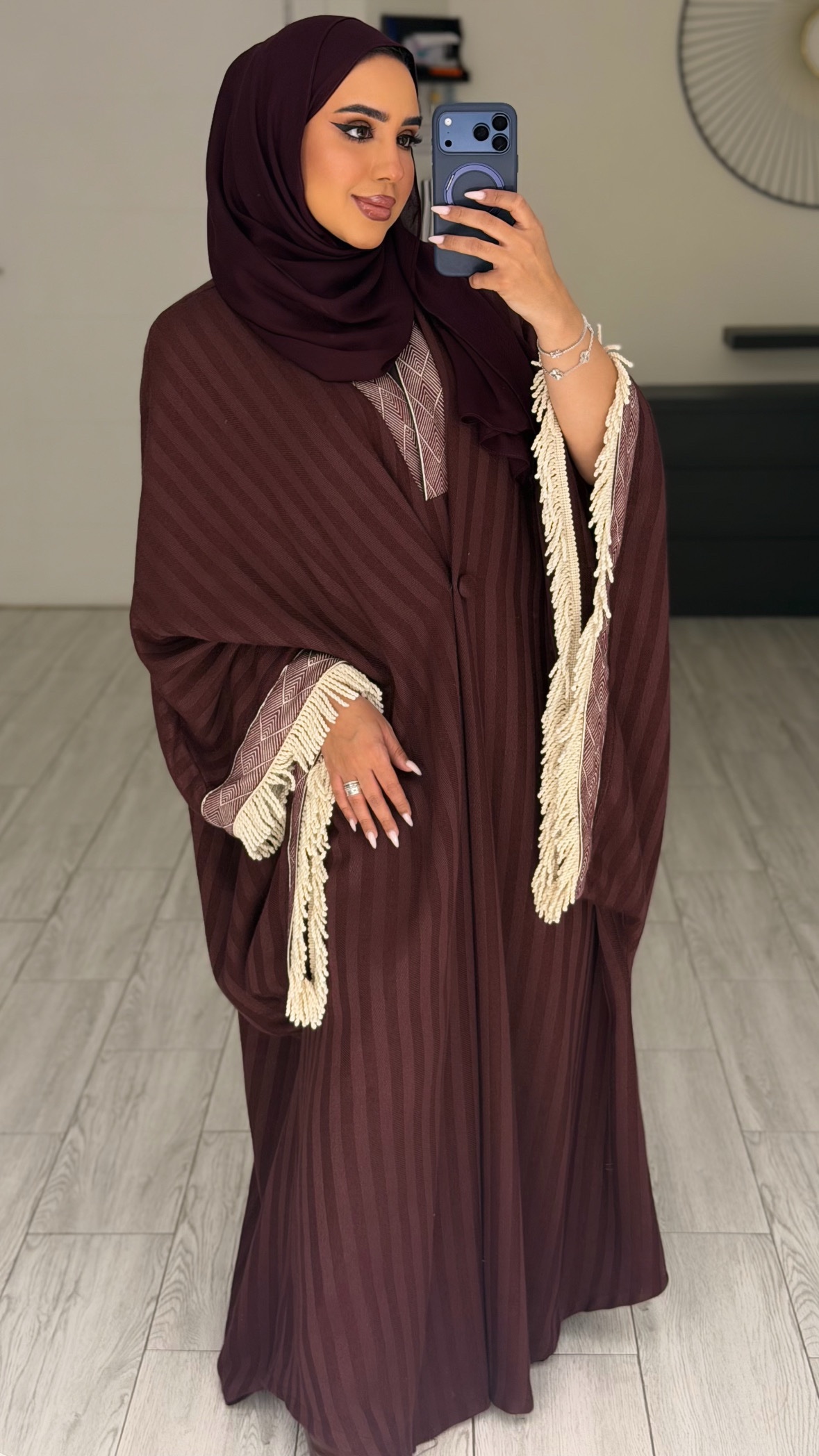 Lines kaftan - Maroon - الصورة 4
