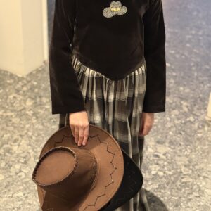 Alternative view of Cow Boy - Brown