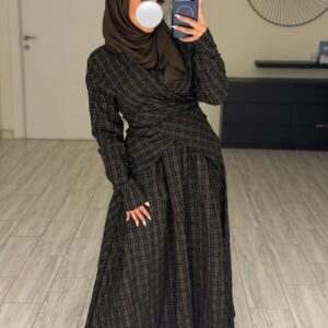 ⁦Wrapping Dress - Checked BlackXOlive⁩ - الصورة ⁦3⁩