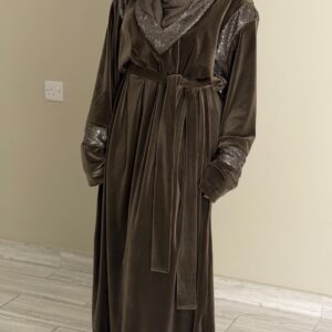 Alternative view of دراعه مخمل مع ترتر - بيج غامج