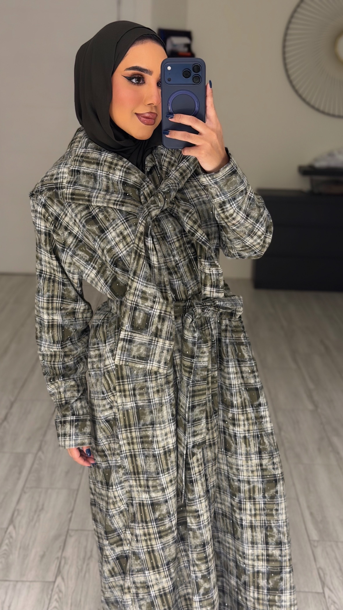 دراعه فري سايز مبكره لون الزيتي