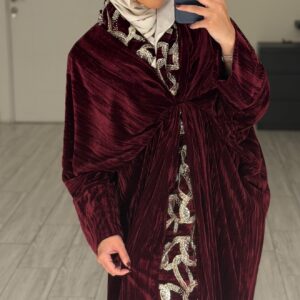 دراعه مخمل باللون العنابي مع شك