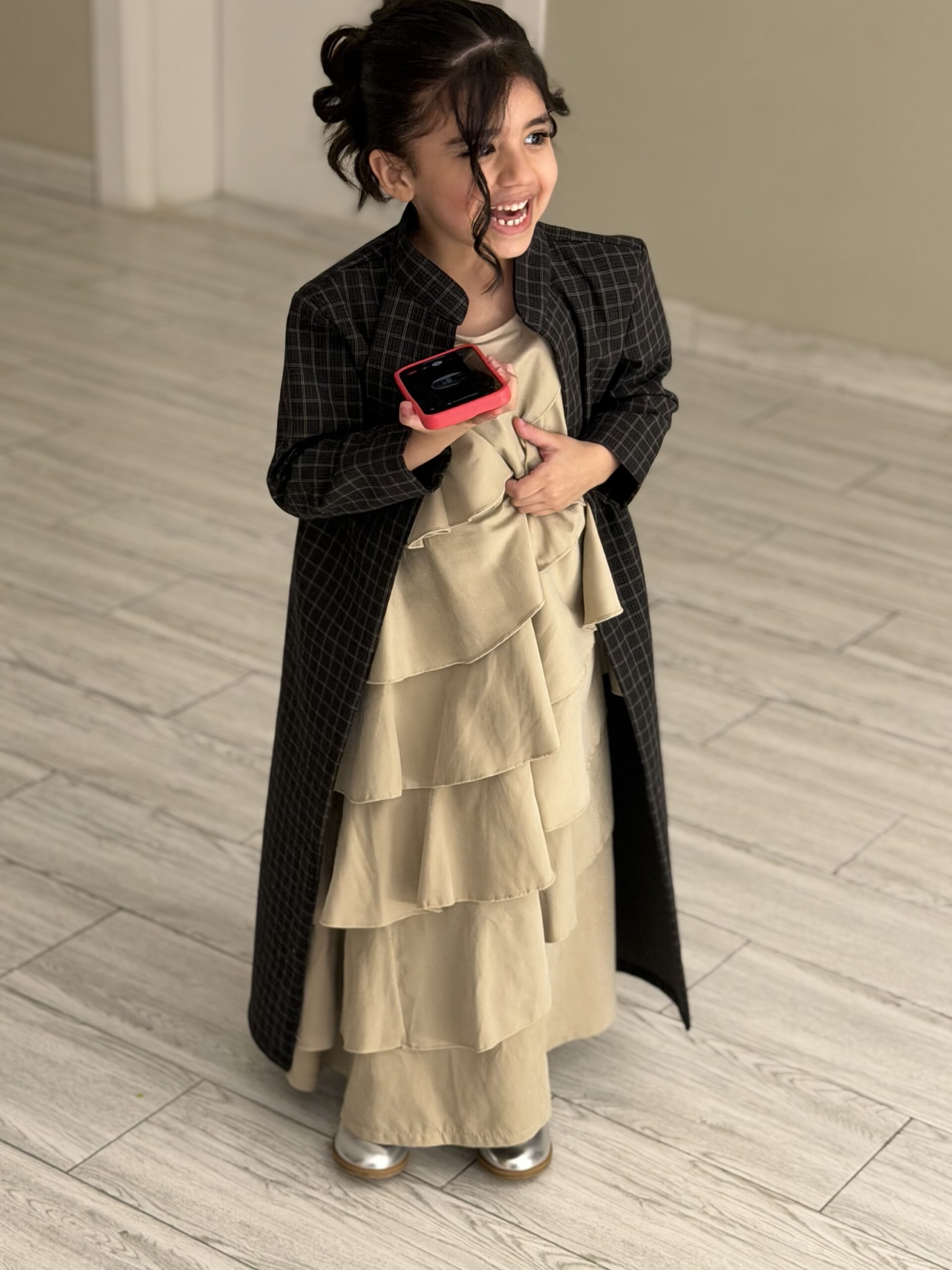 Checked Ruffles Kaftan - الصورة 7