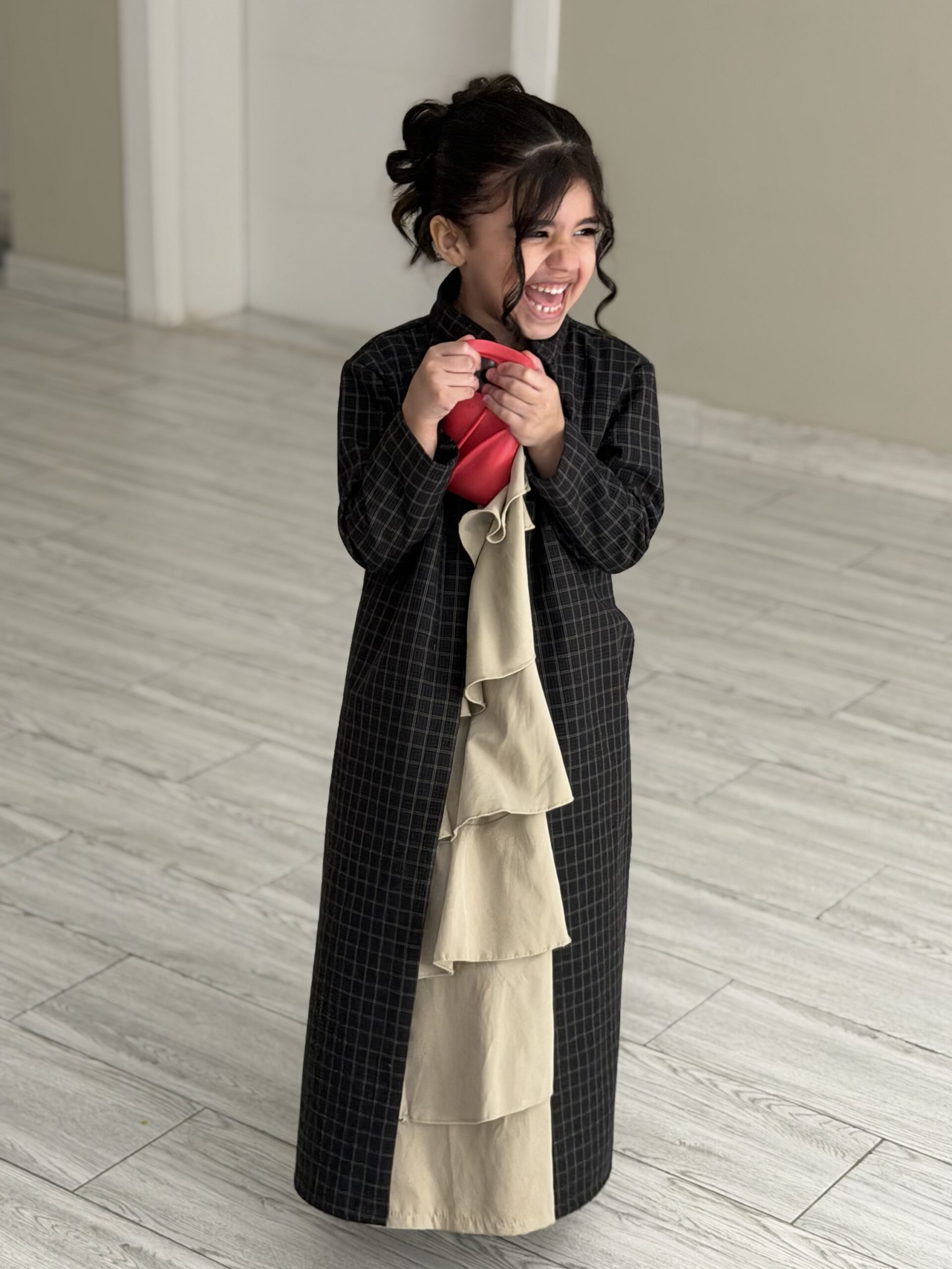 Checked Ruffles Kaftan - الصورة 8