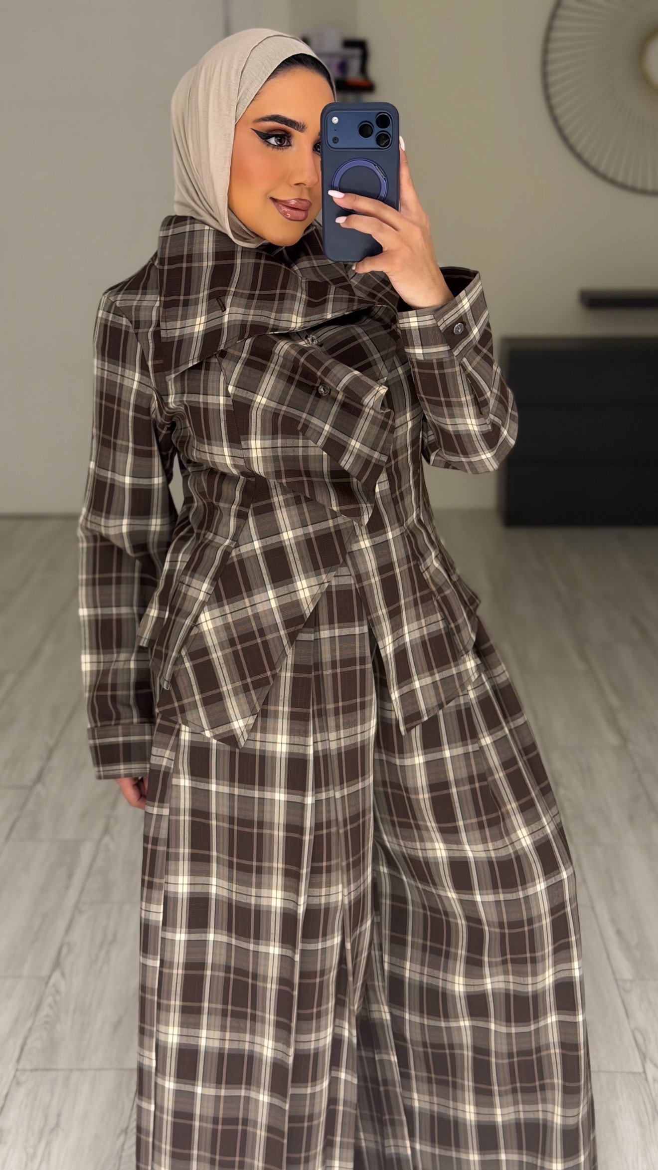 Checked Ruffles Set - الصورة 6