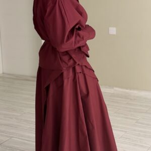 Alternative view of Maroon Set