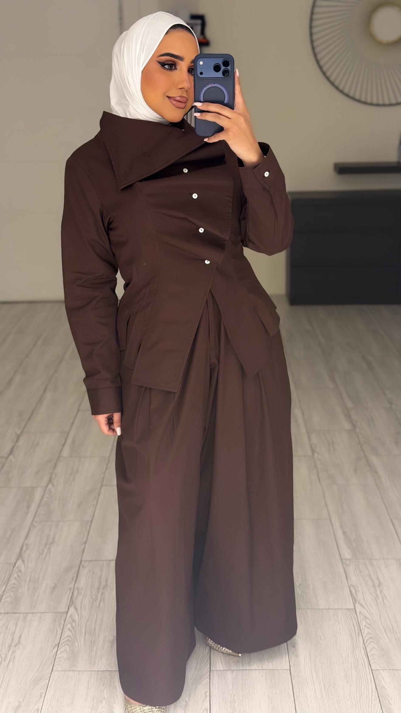 Brown Ruffles Set - الصورة 14