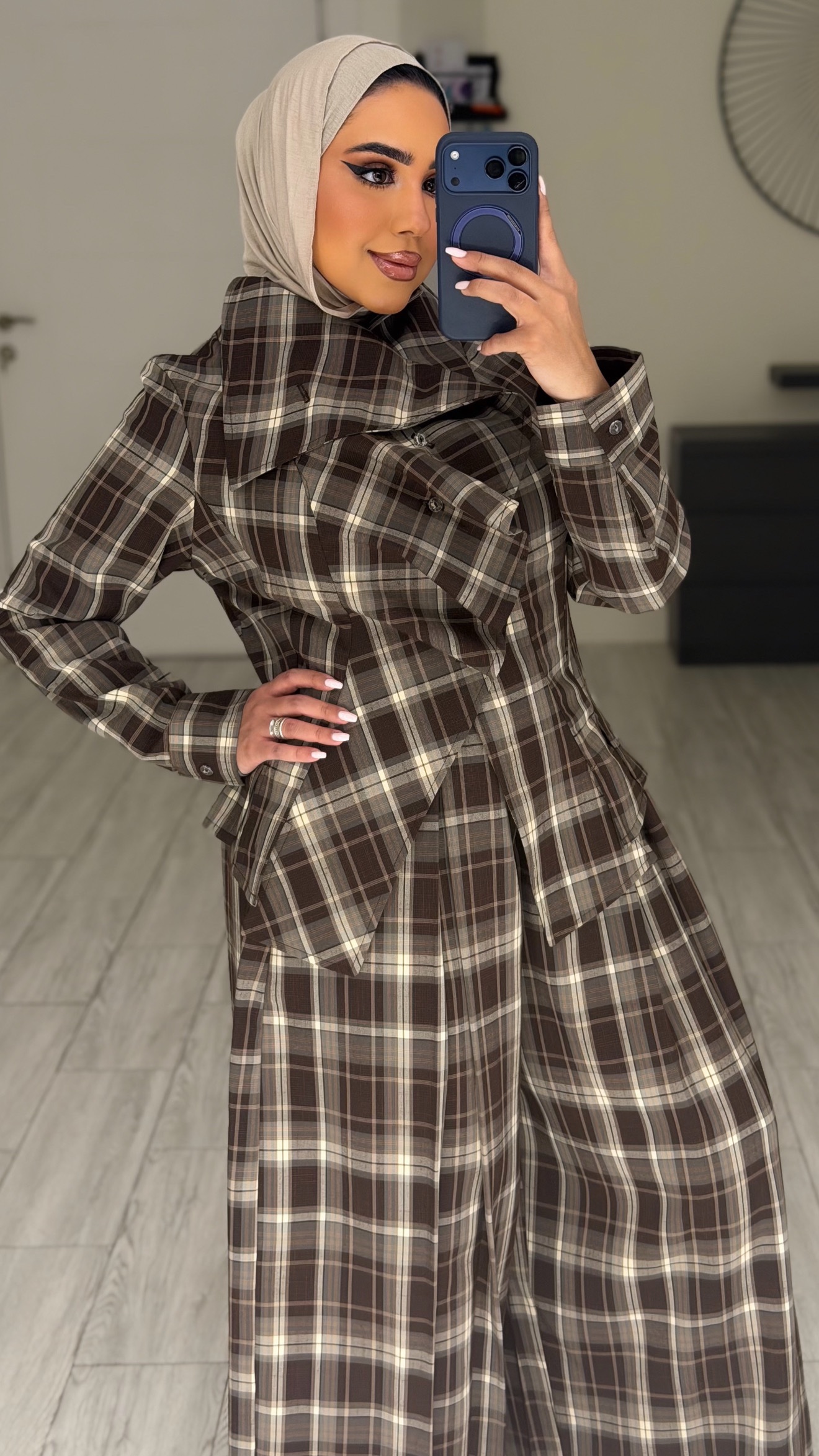 Checked Ruffles Set - الصورة 14