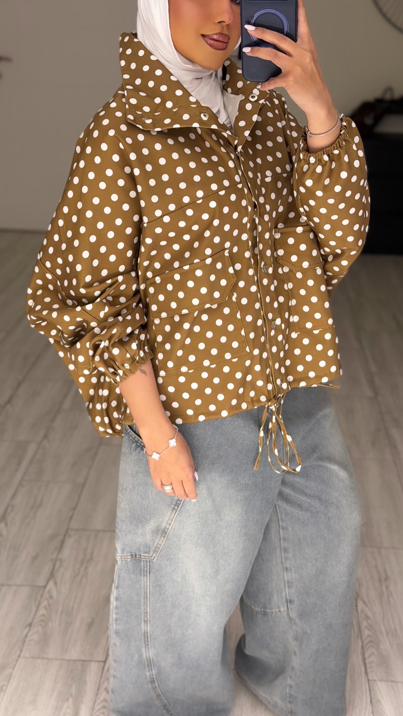 Polka dots jacket - الصورة 4