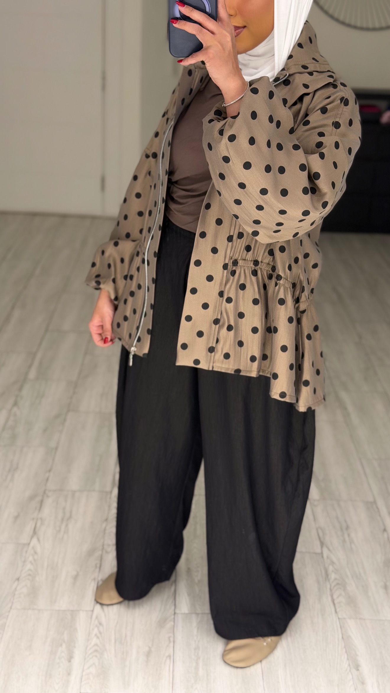 Polka dots jacket - Hazelnut - الصورة 2