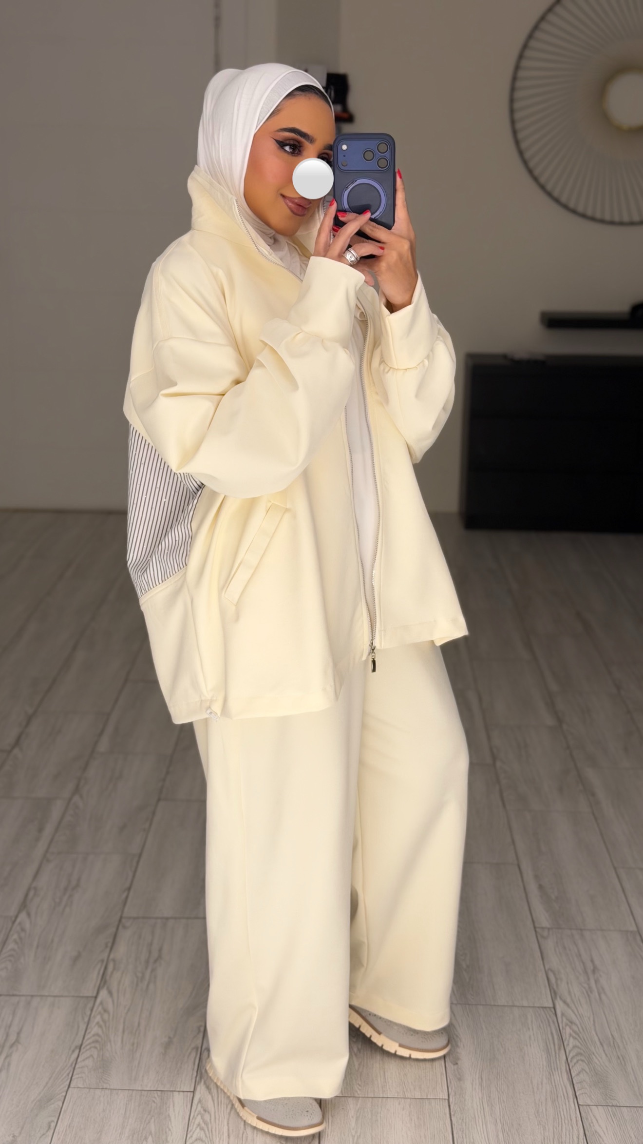 Casual Training- ButterYellow - الصورة 2