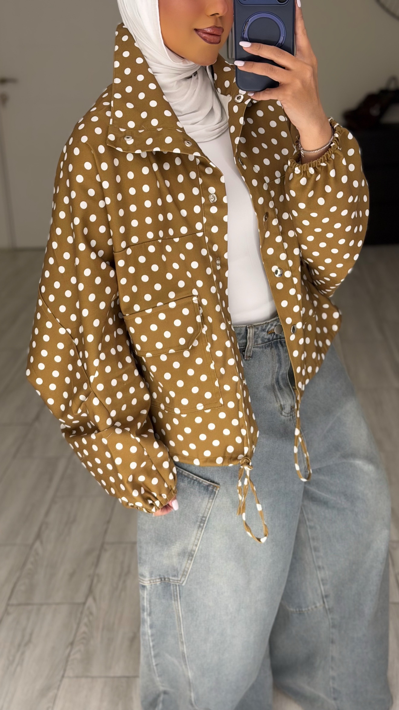 Polka dots jacket - الصورة 2