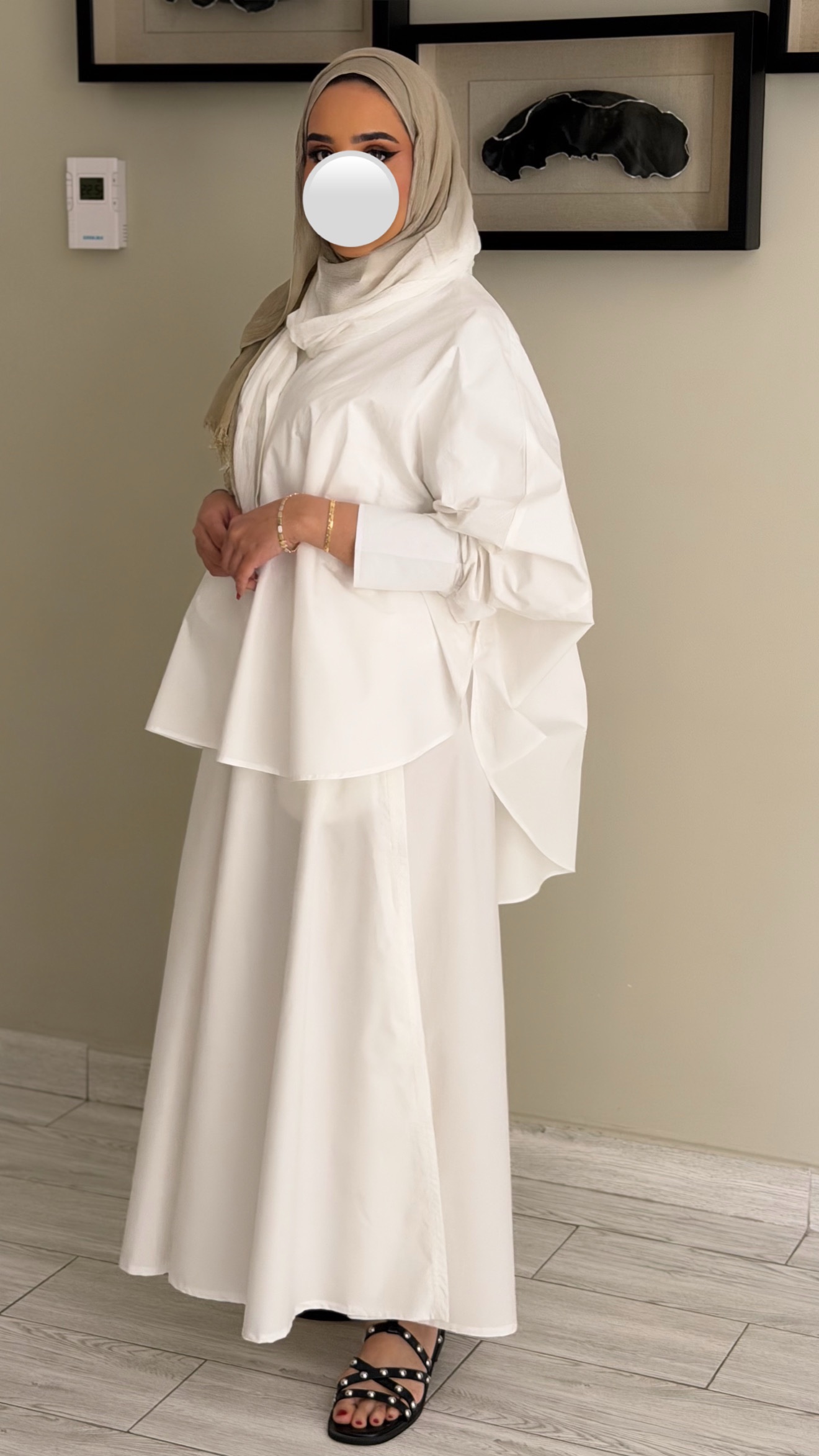 White Set - الصورة 3
