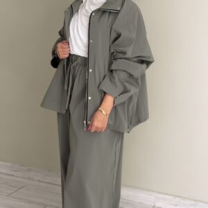 Alternative view of Summer Grey Set