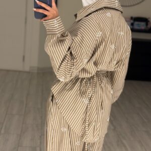 Alternative view of Beige Lines Set - Full Set
