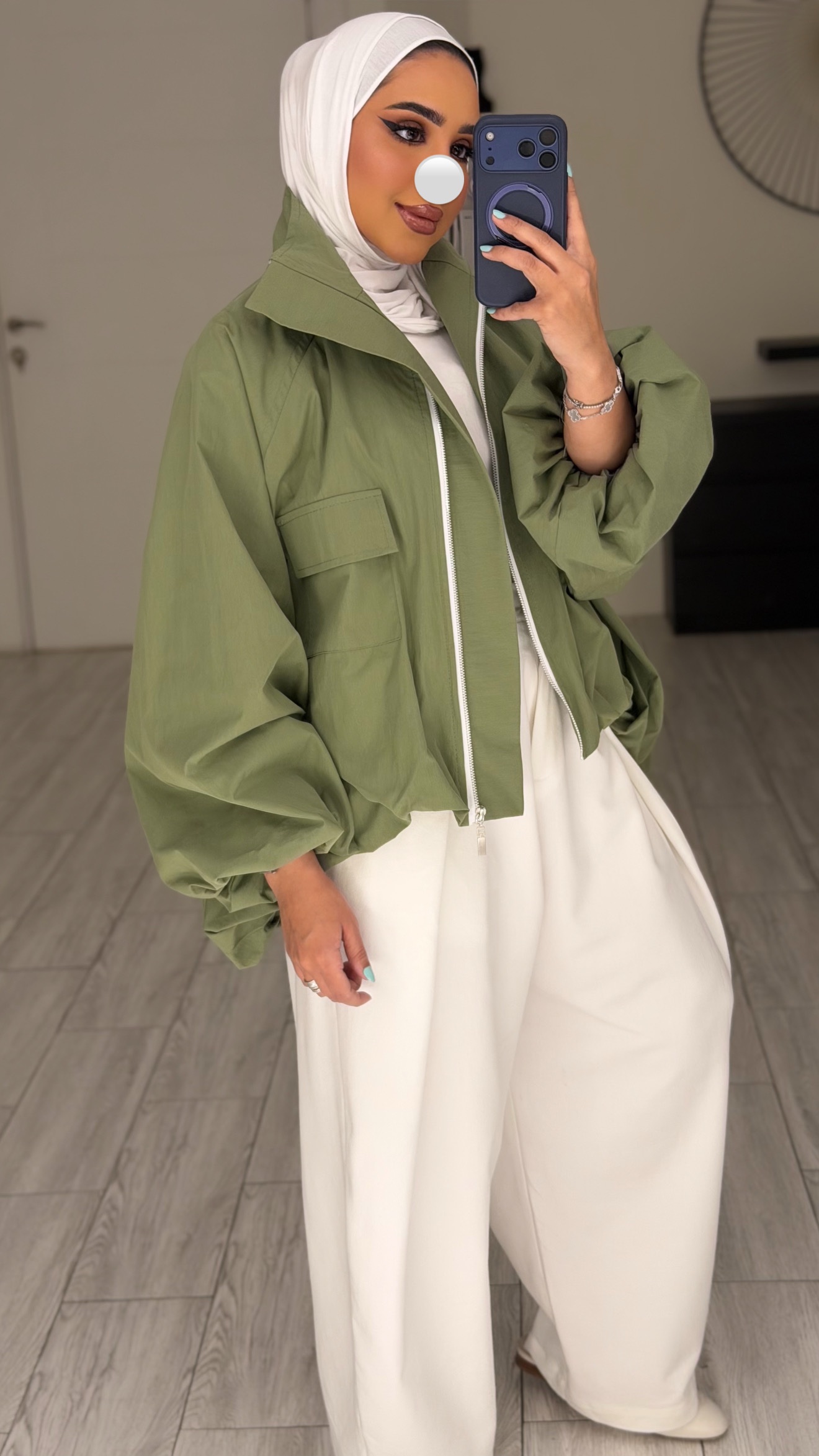 Bomber Jacket - Green - الصورة 2