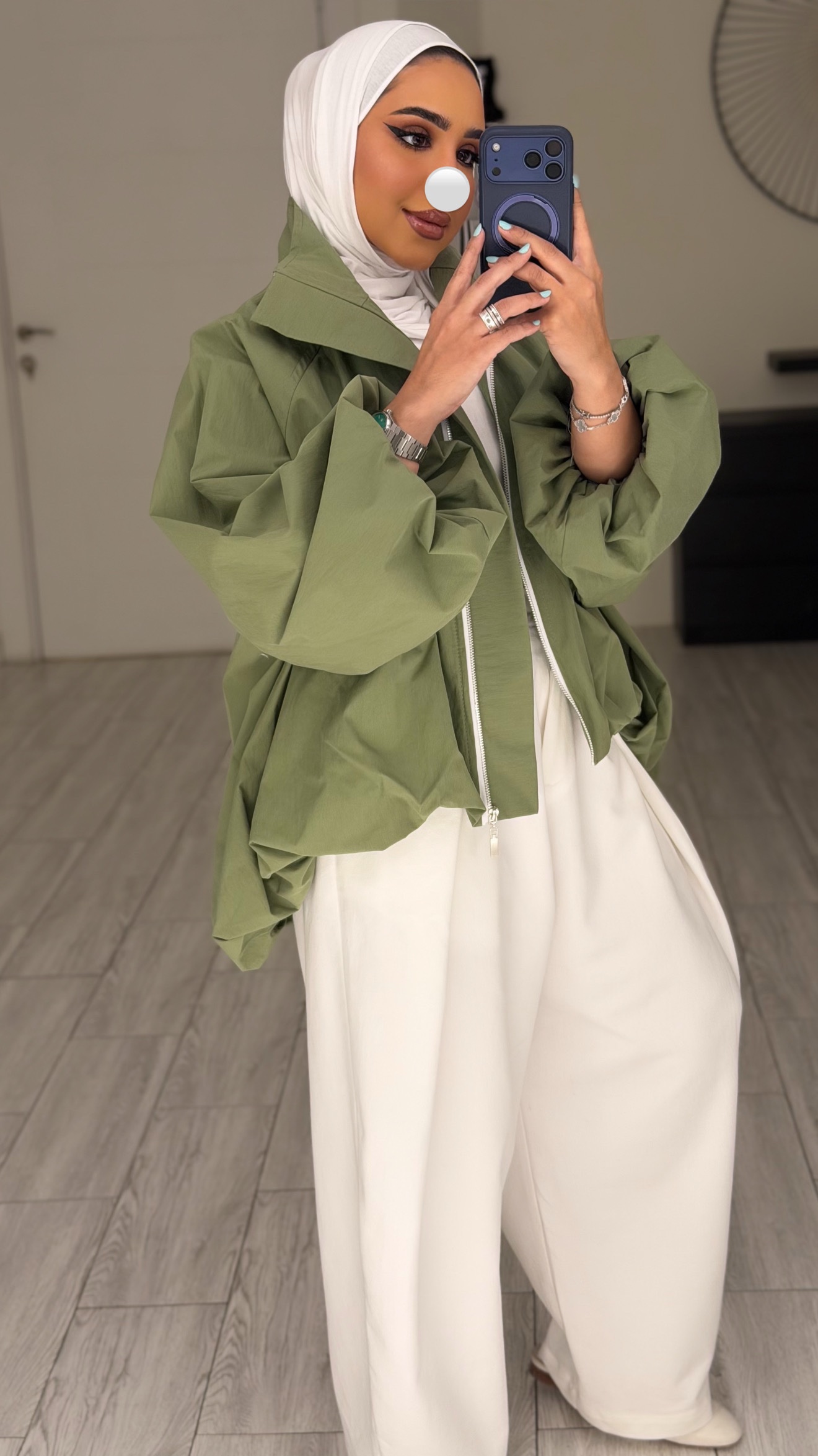 Bomber Jacket - Green - الصورة 3