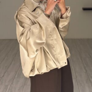 Golden silk jacket - الصورة 4
