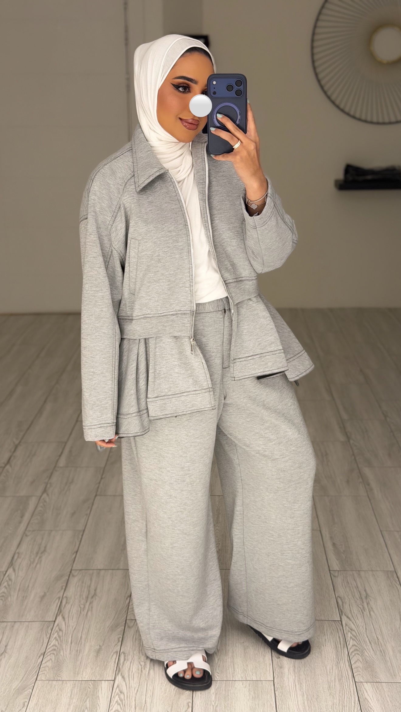 Travel Set - Grey - الصورة 10