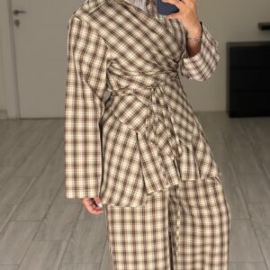 Alternative view of Checked wrapping Set
